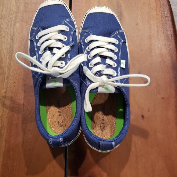 Cariuma Shoes - Cariuma Blue Canvas Sneaker